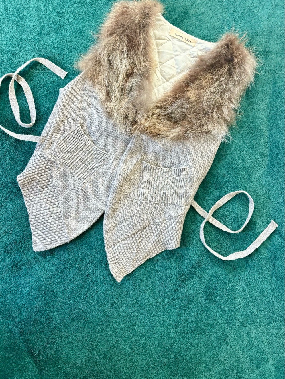 Faux Fur Trim Knit Vest